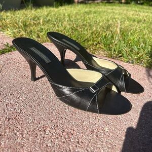 Black Leather, Italian Gabriele Strehle Kitten Heels: 38.5 EURO